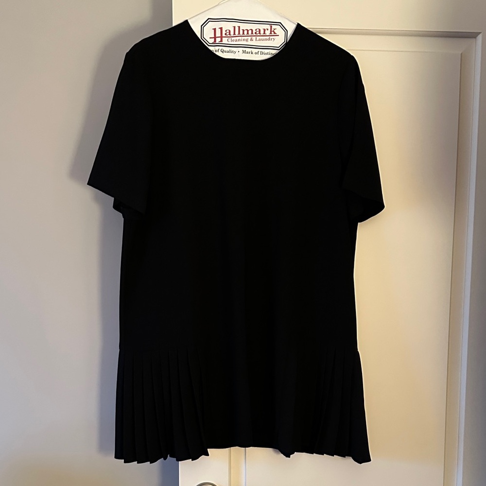 Zara Black Short Sleeve Pleated dress
